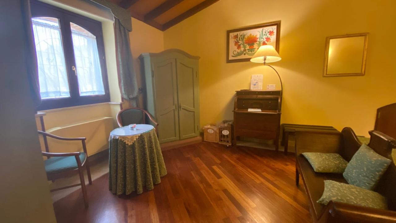 Relais Abbazia Santa Anastasia Resort & Winery 카스텔부오노 외부 사진