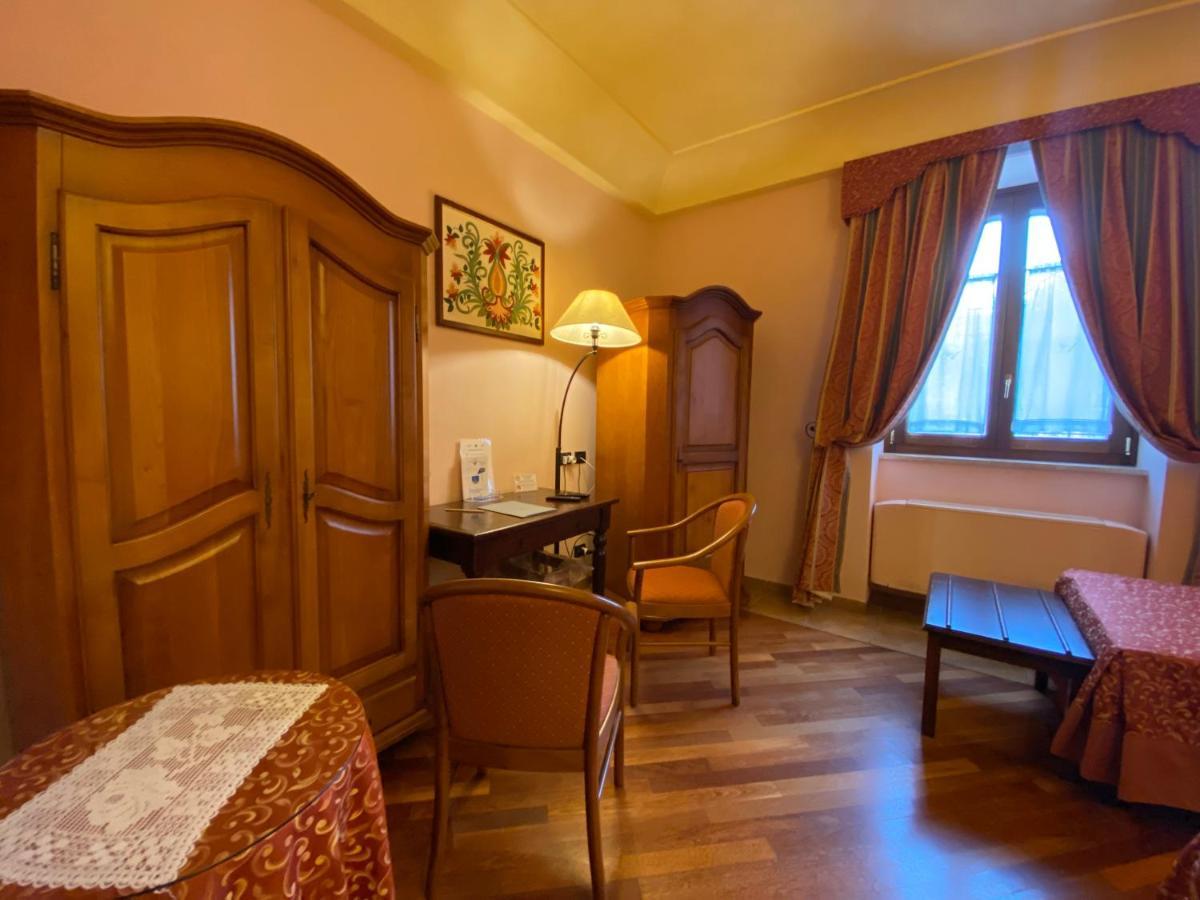 Relais Abbazia Santa Anastasia Resort & Winery 카스텔부오노 외부 사진