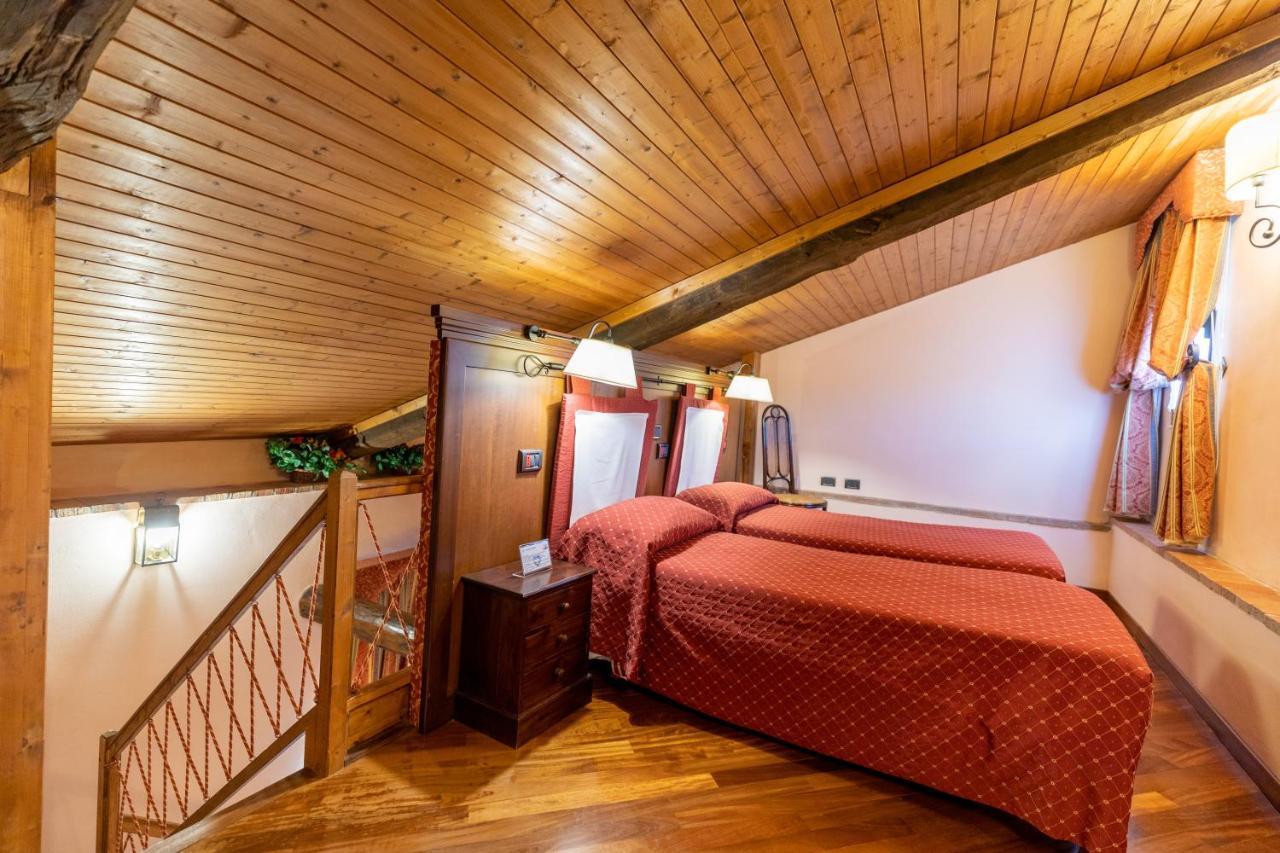 Relais Abbazia Santa Anastasia Resort & Winery 카스텔부오노 외부 사진